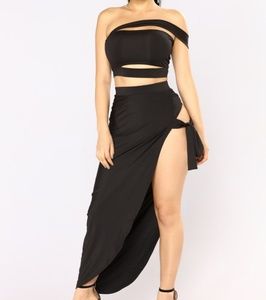 Cut out black skirt set XL